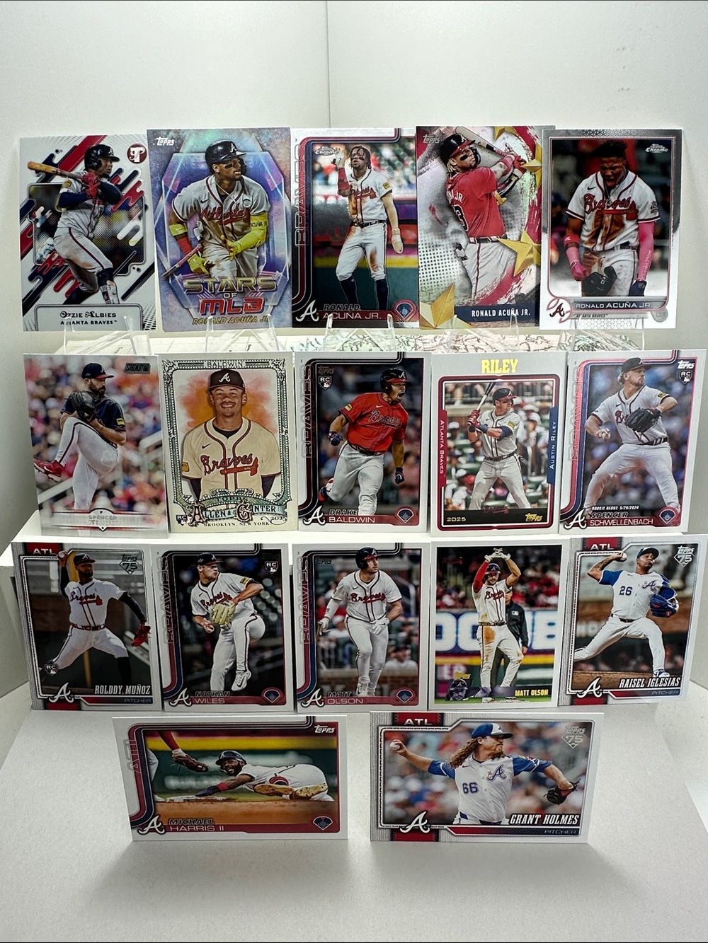 Ronald Acuna Jr Braves lot of 17 w/ Albies/Harris II/Drake Baldwin Rookies/Olsen